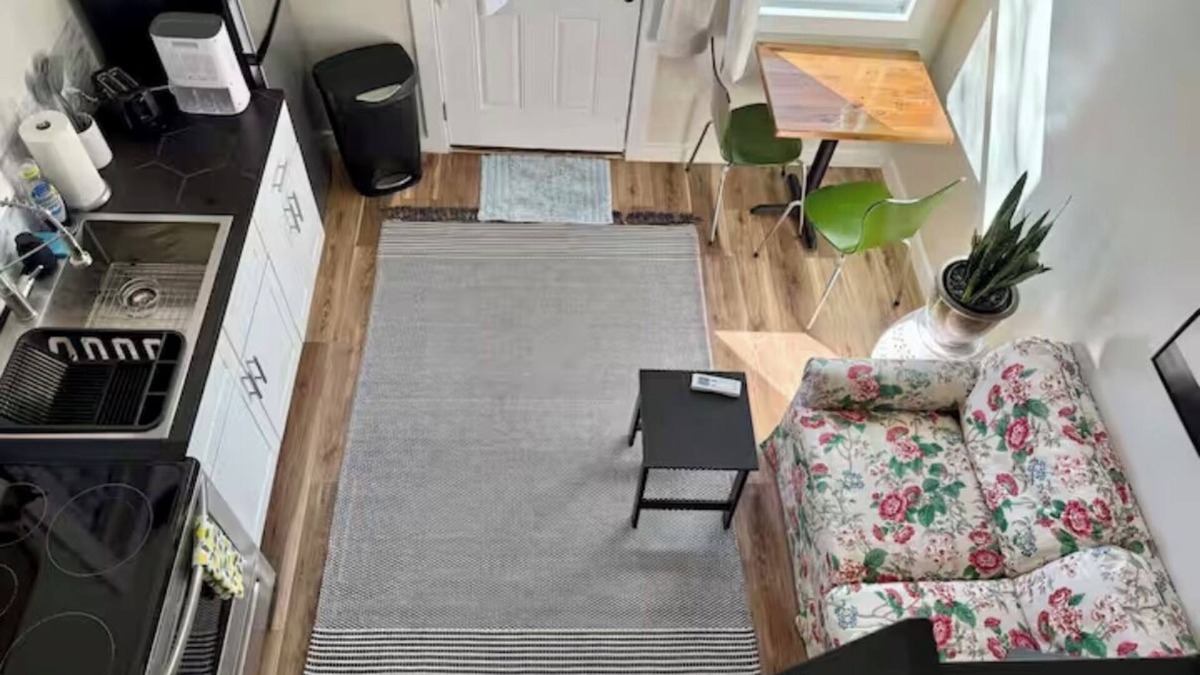Irving Apartment | Cottage near Airport, ConvCntr, MusicFctry, RitzCarlton, Omni, UnivOfDallas