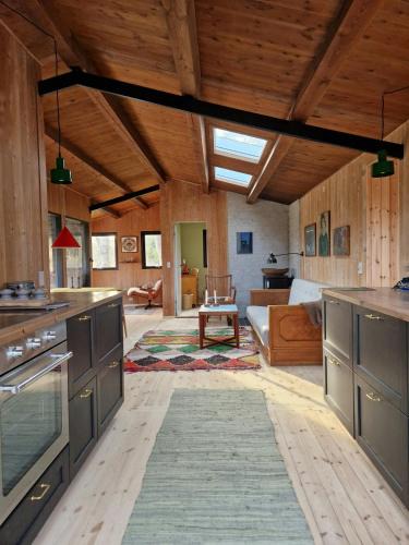Melby House | Cottage Near Hald Beach With Large Garden