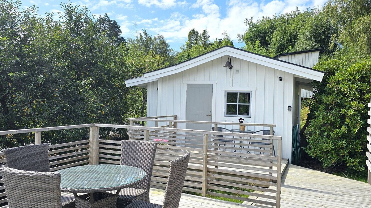 Klovedal Cottage | Cottage near sea, art & fishing villages on Tjörn | SE09143