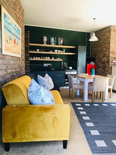 Berea Apartment | Cottage on Salvia