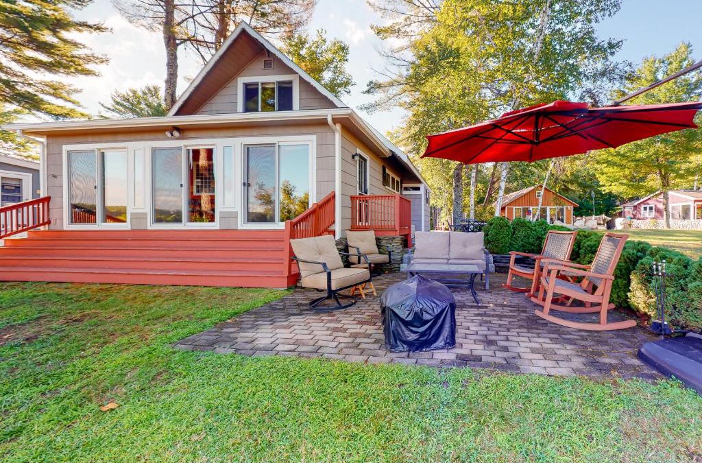 Naples House | Cottage on the Lake
