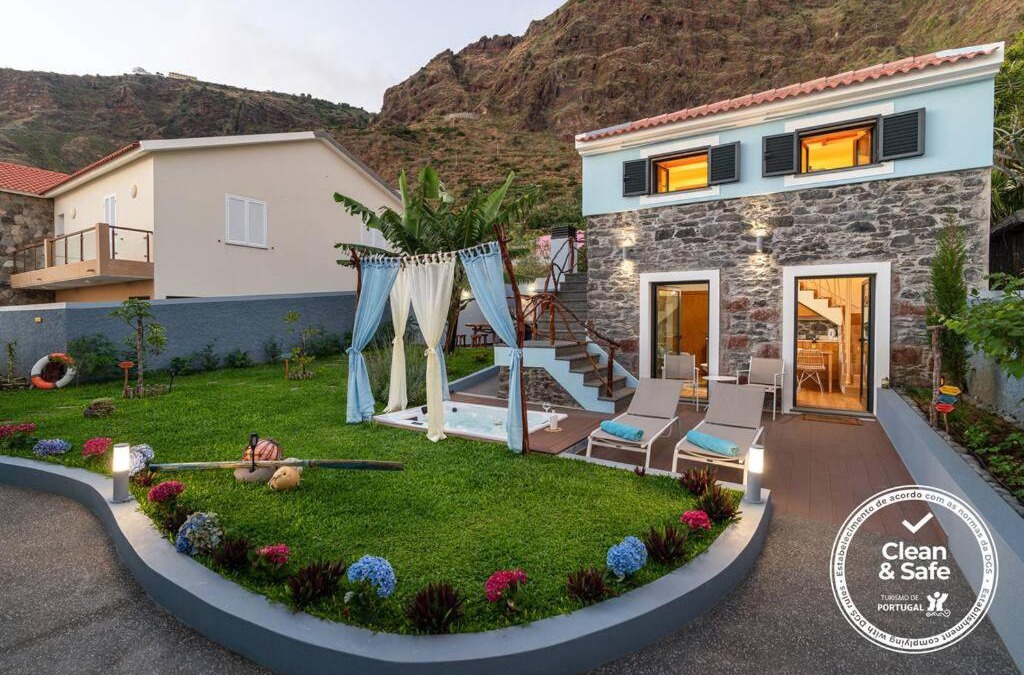 Paul do Mar House | Cottage Pearl - Rural Holiday Experience by SeaPearl