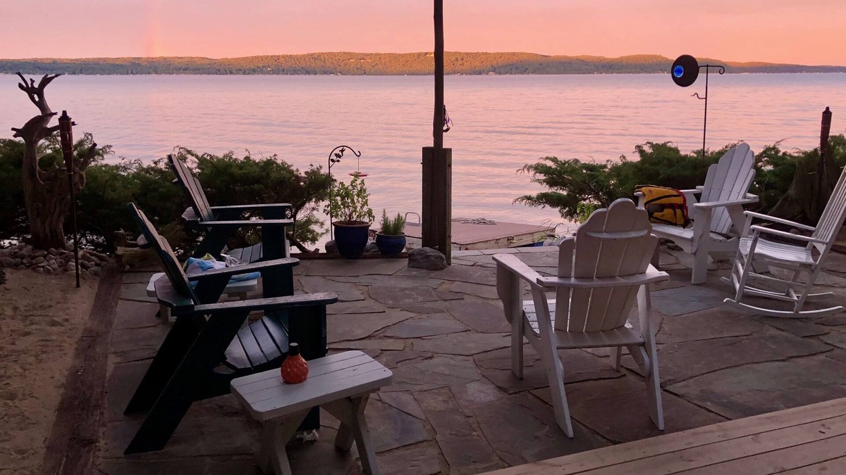 Lake Township House | Cottage Perfection on Crystal Lake-Make great family memories!