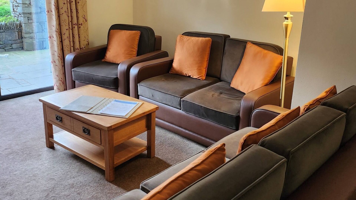 Backbarrow Cottage | Cottage - Sleeps 6 - Pet Friendly