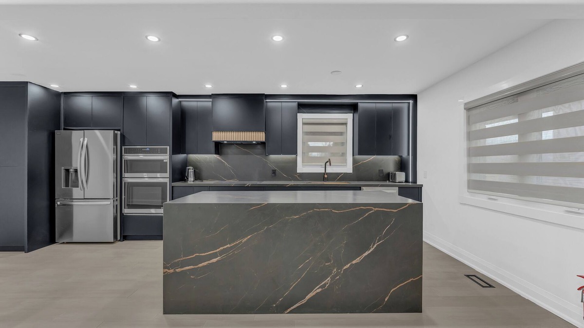 Caledon House | Cottage Vibes, City Convenience