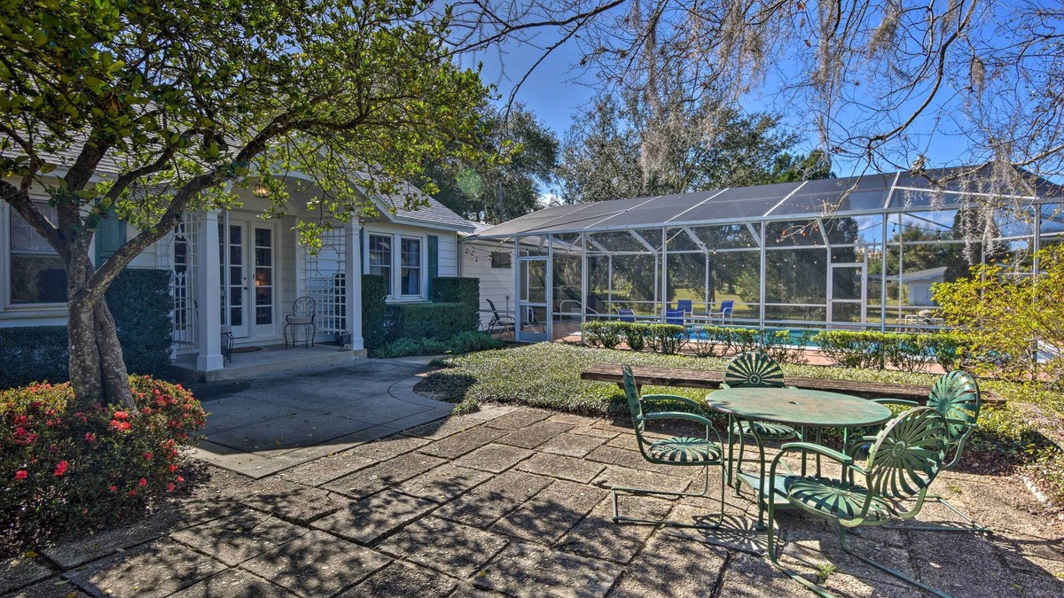 Lake Wales Cottage | Cottage w/Private Pool - Walk to Lake Wales!
