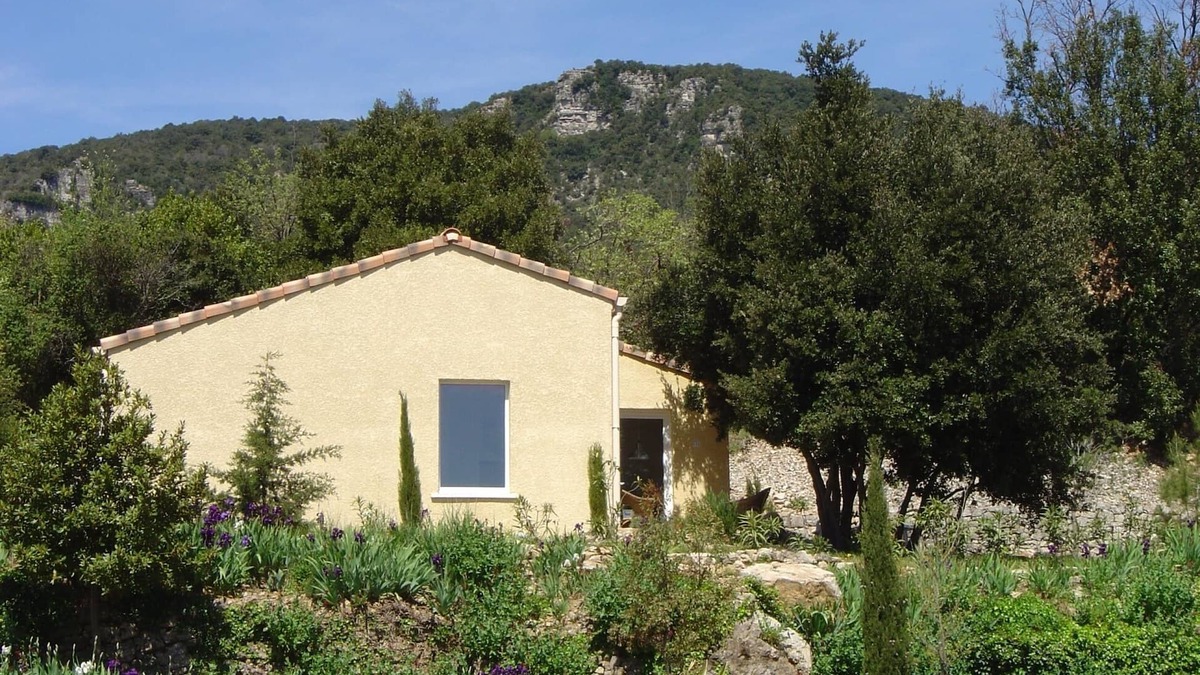Lodeve House | Cottage with beautiful view in Mediterranean park a few min. from Salagou Lake
