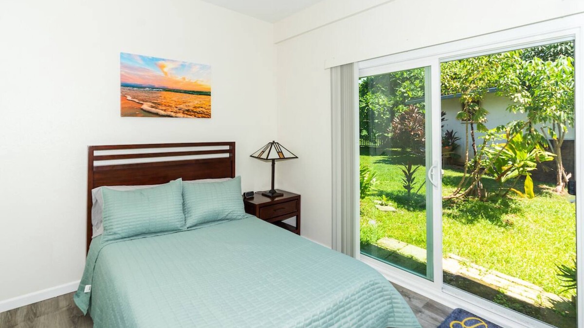 Kaneohe House | COUNTRY COMFORT & AC - 30 DAYS