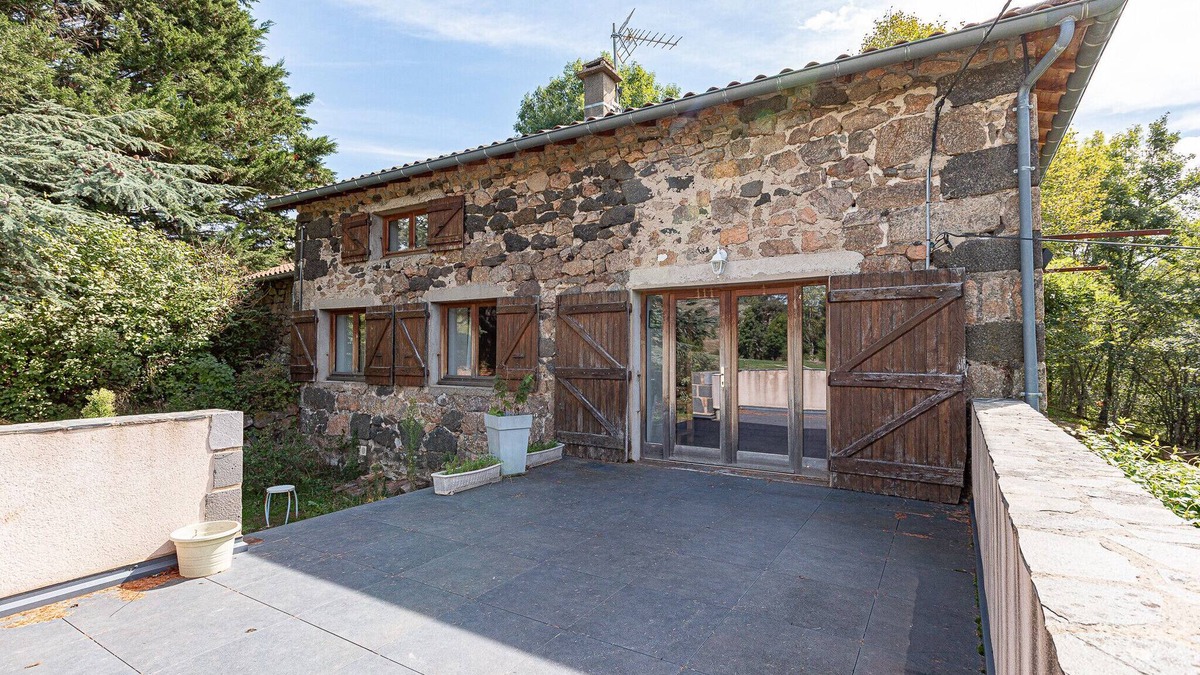 Saint-Barthelemy-Grozon House | Country House 'La Gabbro' with Mountain View, Private Terrace and Wi-Fi