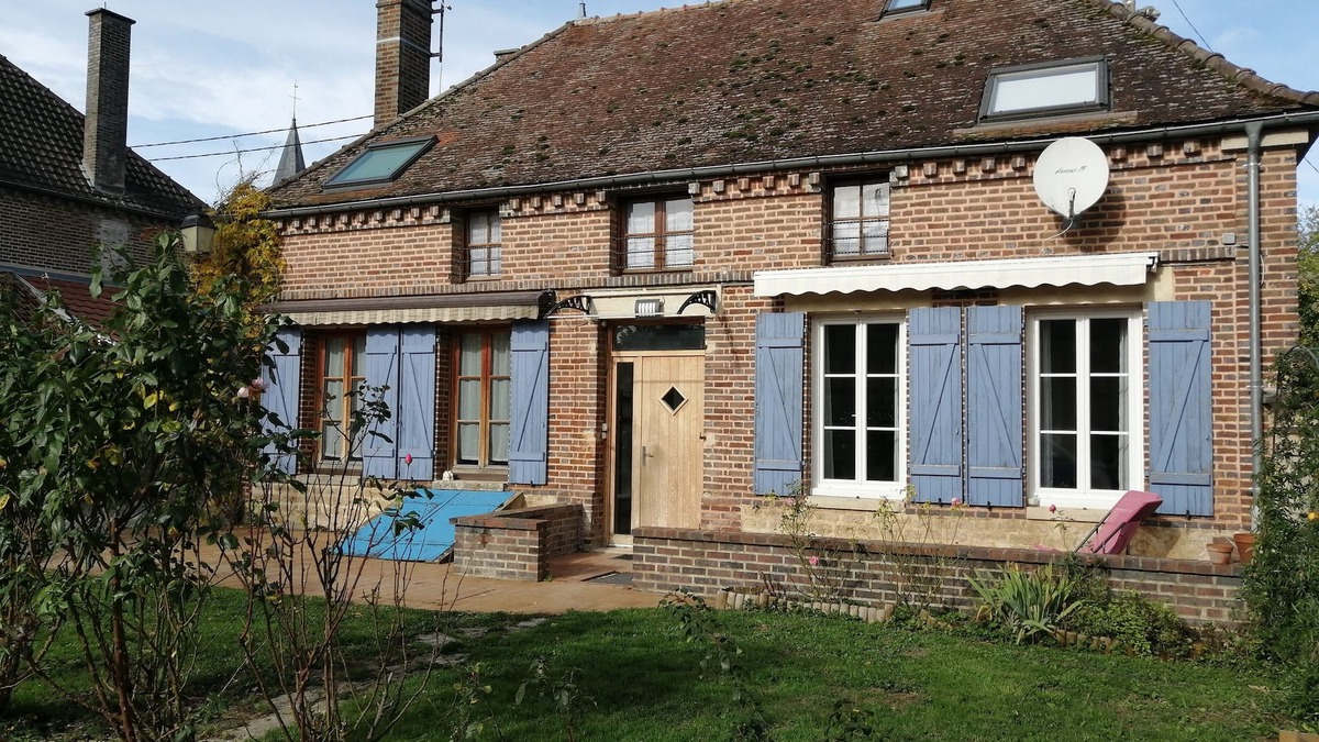 Bouilly House | Country gîte for 10 to 12 people