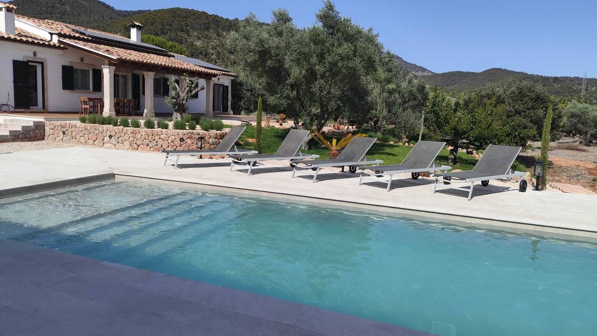 Bunyola Villa | Country House 'Ca Na Barons' with Mountain Views, Wi-Fi and Air Conditioning