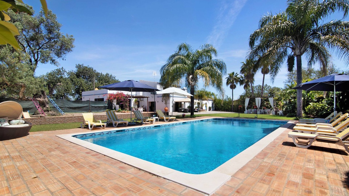Cerro do Mocho Villa | Country House 'Casa Da Avó' with Sea View, Wi-Fi and Air Conditioning