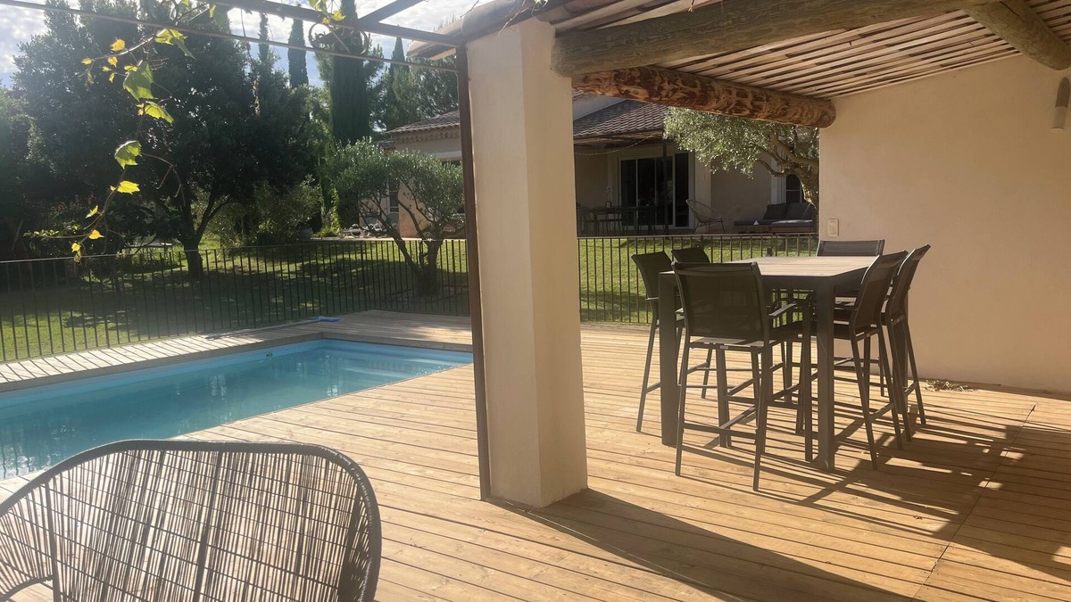Piolenc House | Country house close to all amenities