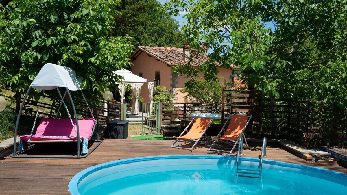 Borgo San Lorenzo Other | Country House/Farm House in Montepulico with 4 bedrooms sleeps 8
