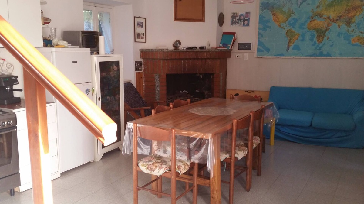 Camerino House | Country house in Central Italy