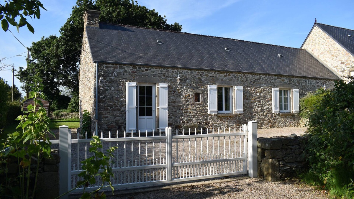 Le Mesnil-au-Val House | Country house in the heart of the Cotentin region Pets welcome