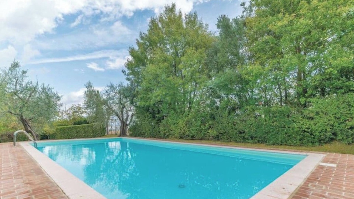 Citta della Pieve House | Country House 'La Francesca' with Private Pool, Private Garden and Wi-Fi