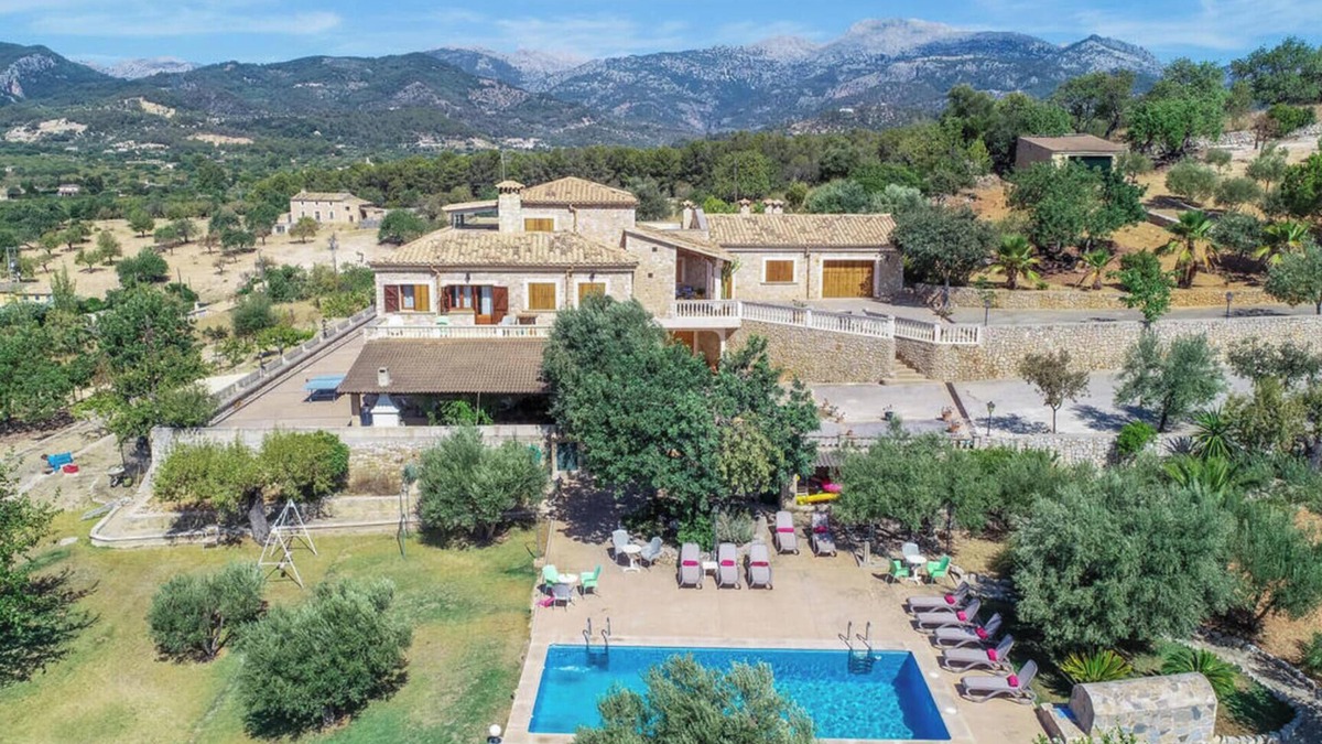 Inca Villa | Country House 'Maribel' with Mountain Views, Private Pool and Wi-Fi