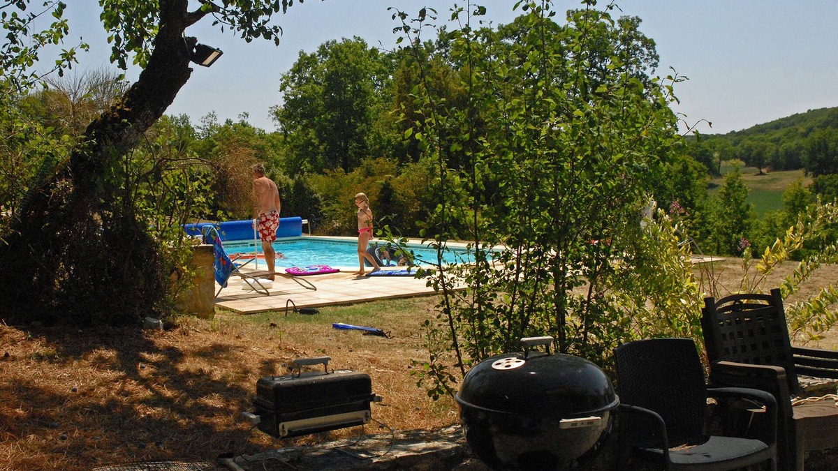 Frayssinet House | Country House,Mature Private Gardens &Heated Pool, nr Lot&Dordogne river valleys