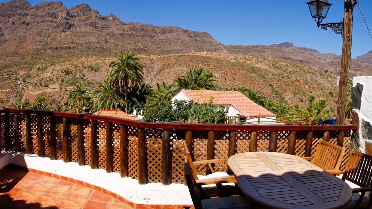 Santa Lucia House | Country house near a lovely palm oasis