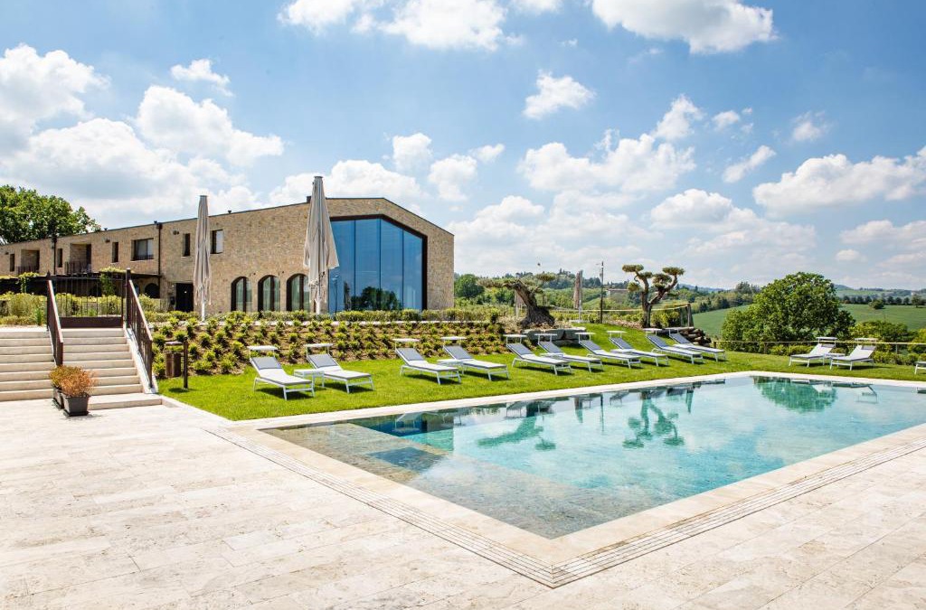Castel San Pietro Terme House | Country House Oliveto sul Lago