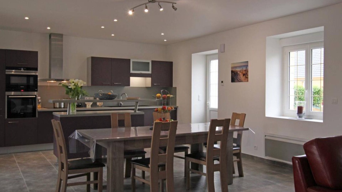 Brillevast Cottage | Country house with parking - Pets allowed, 2 bedrooms