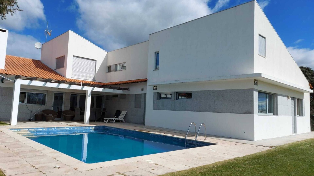 Sendim Cottage | Country house with pool in rustic village
