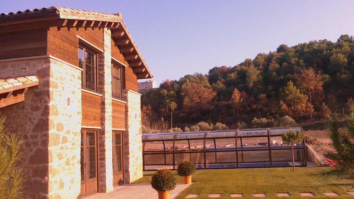 Cardona Cottage | country house with private pool, 4 bedrooms, all with bathroom, 8-12p