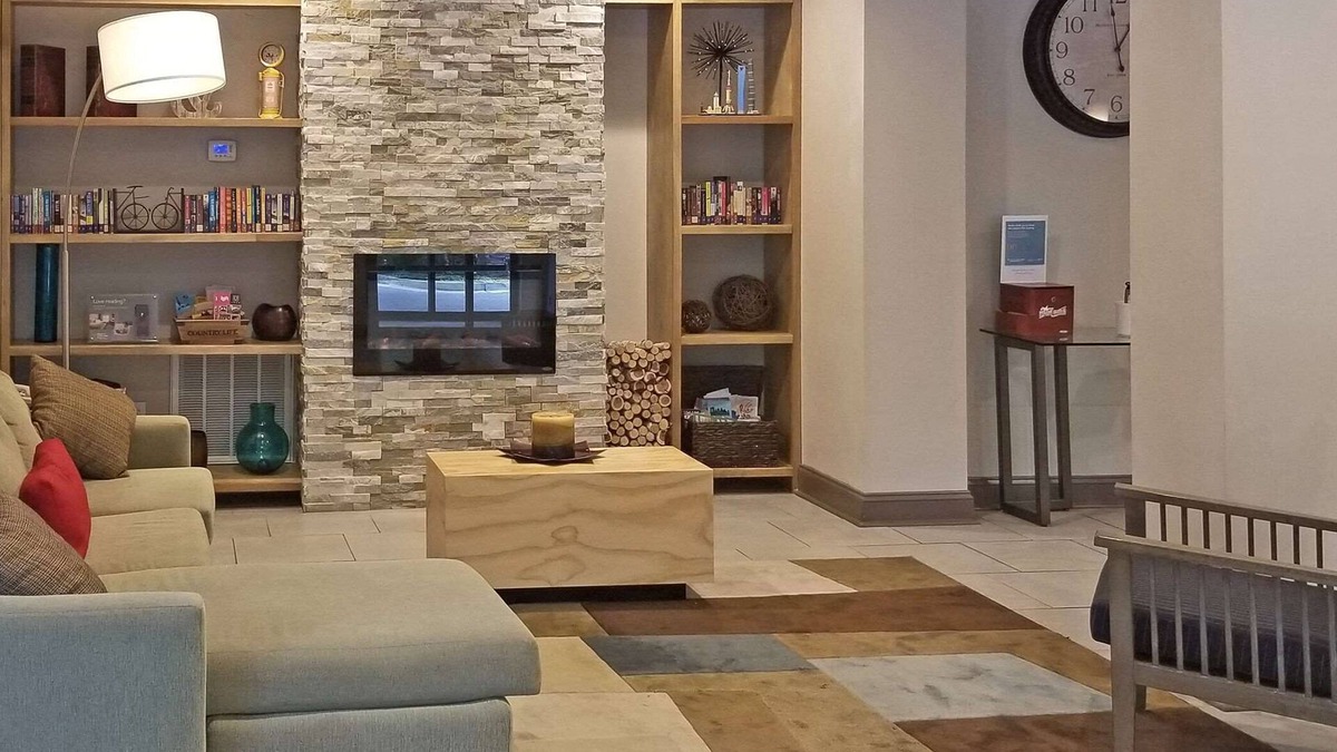 Canton Hotel | Country Inn & Suites by Radisson, Canton, GA