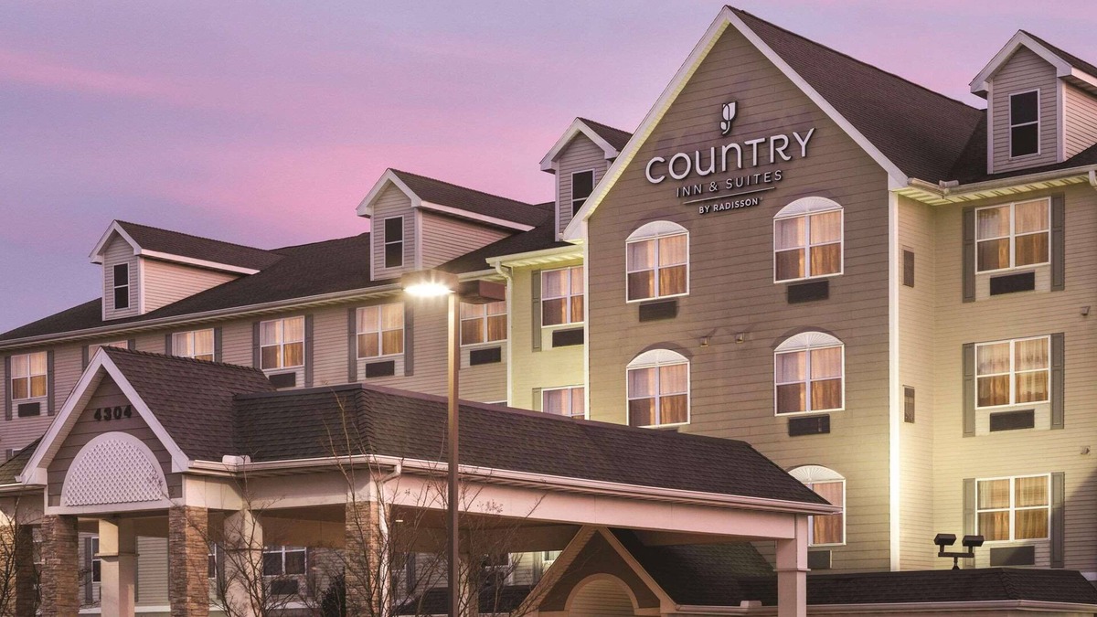 Rogers Hotel | Country Inn & Suites by Radisson, Bentonville South - Rogers, AR