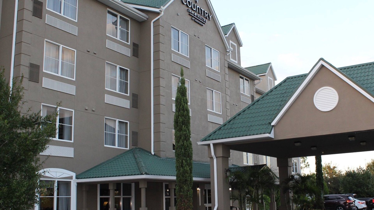 Port Charlotte - Charlotte Harbor Hotel | Country Inn & Suites by Radisson, Port Charlotte, FL