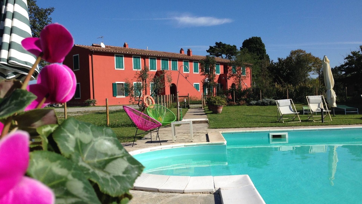 Fauglia House | Country House Podere le Rane Felici - GELSI