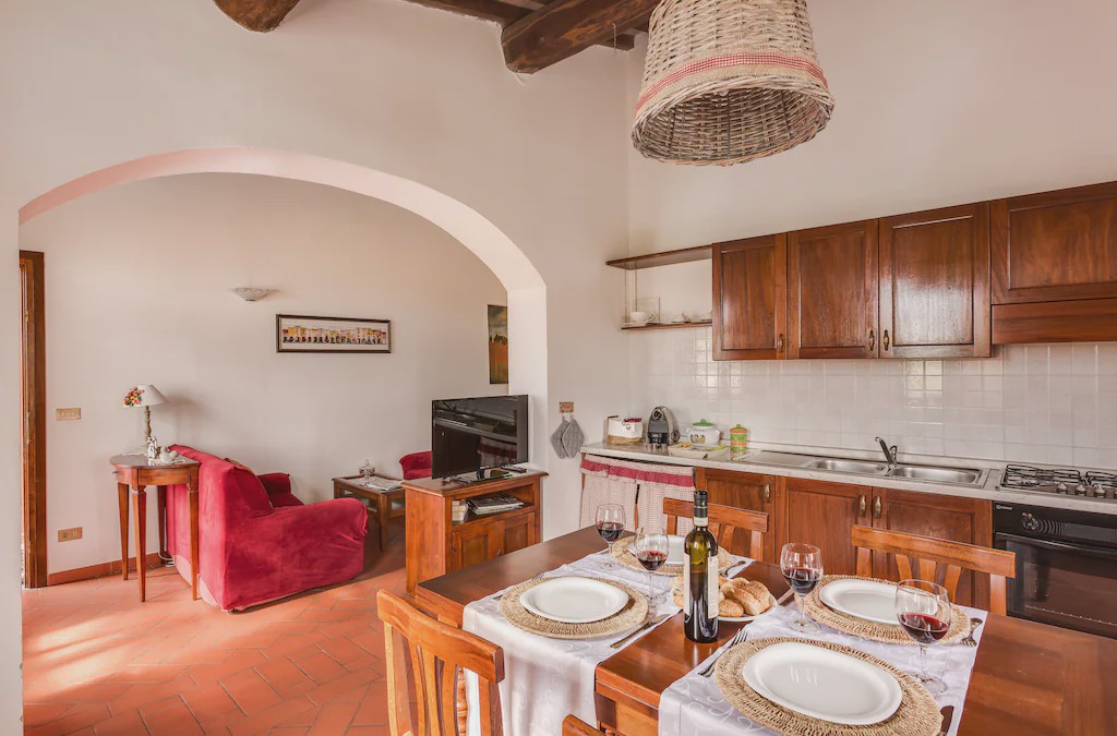 Fauglia House | Country House Podere Frogs Happy - ROSE