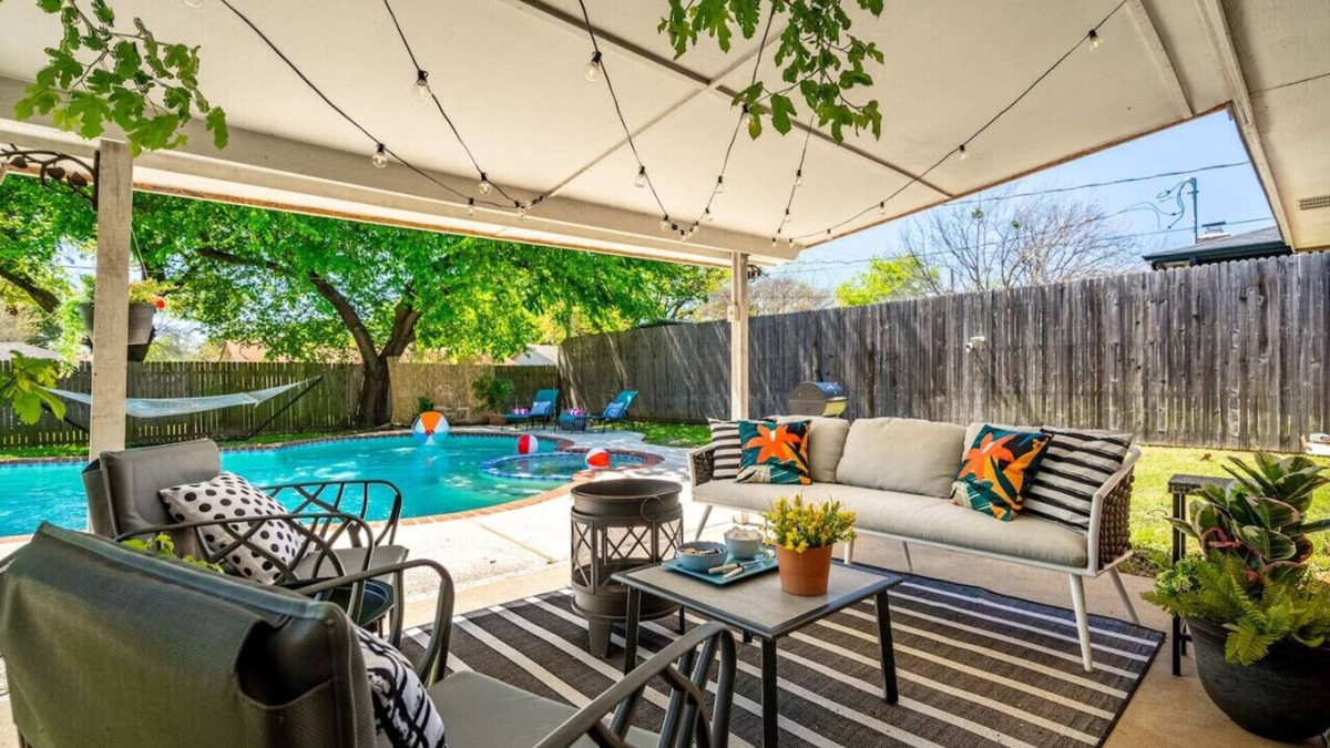 North Richland Hills House | Country Pool House w/Game Room, Fire Pit, Grill