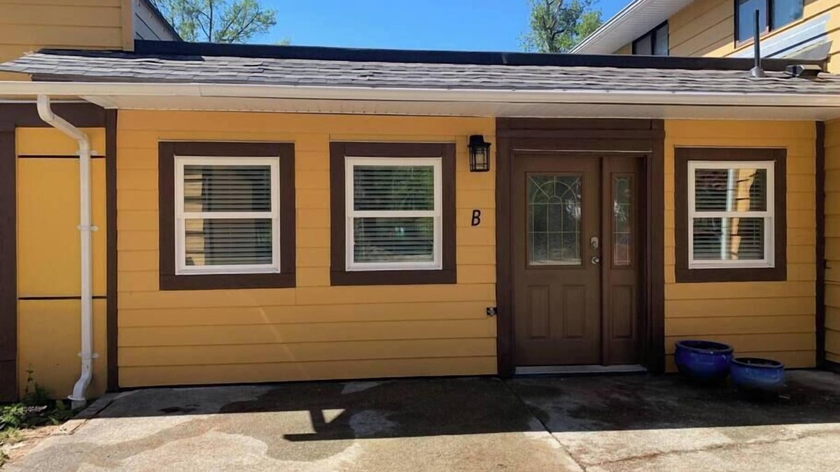 Port Alberni House | Country studio pet friendly