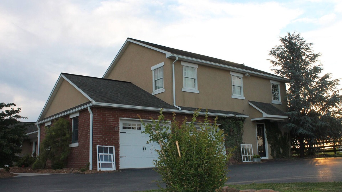 Bird In Hand House | Country View Guest Home