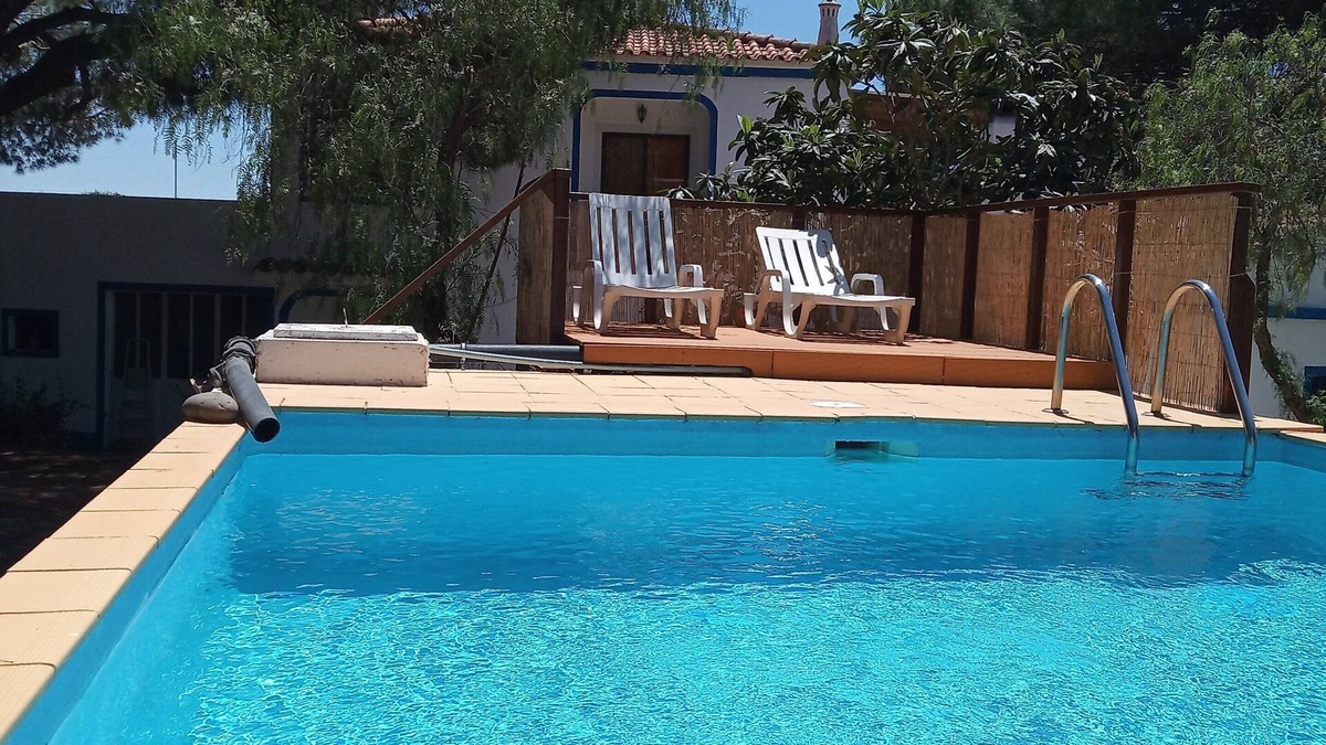 Quarteira Cottage | Countryside 1-bedroom house in Quarteira, with WiFi & AC