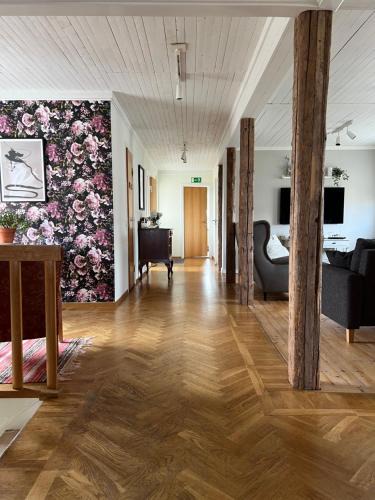 Sissehult House | Countryside Apartment with optional Meals