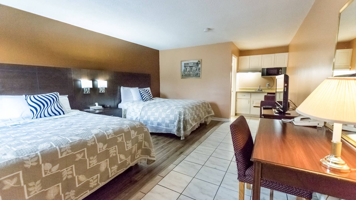Kingston Hotel | Countryside Inn