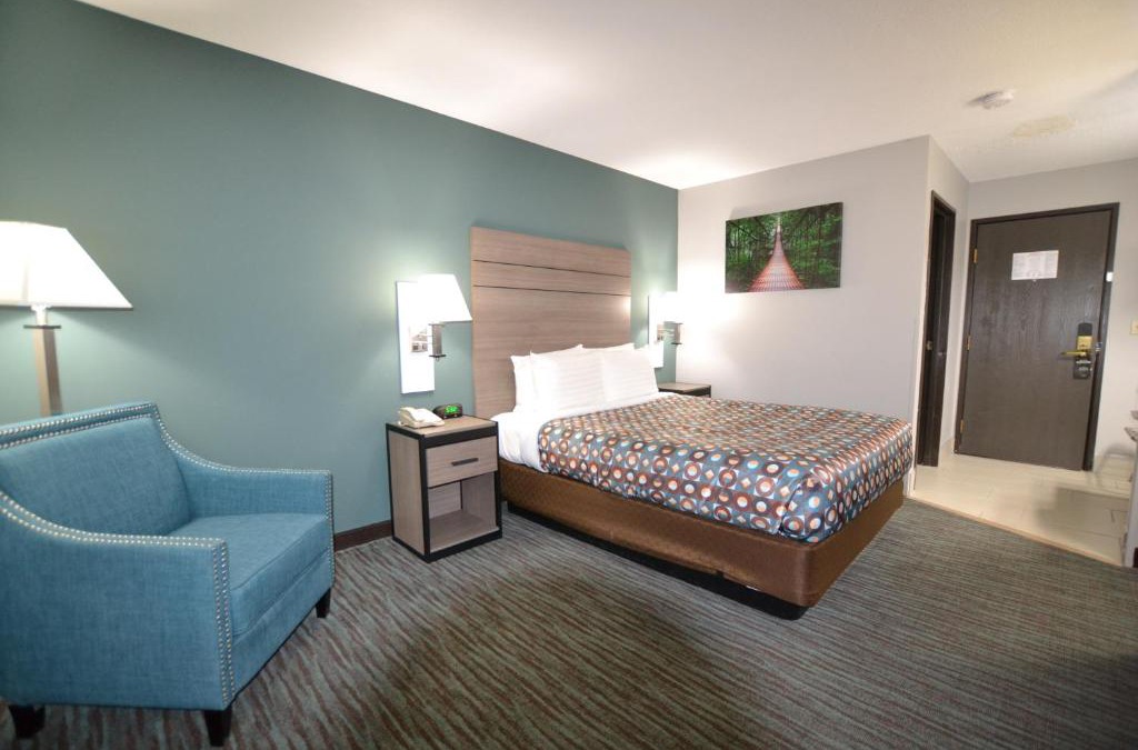 Council Bluffs Hotel | Countryside Inn & Suites Omaha East-Council Bluffs IA