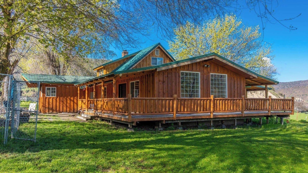 Kimberly Other | Countryside Retreat: Chef's Kitchen, Huge Yard, BBQ and So Many Stars!