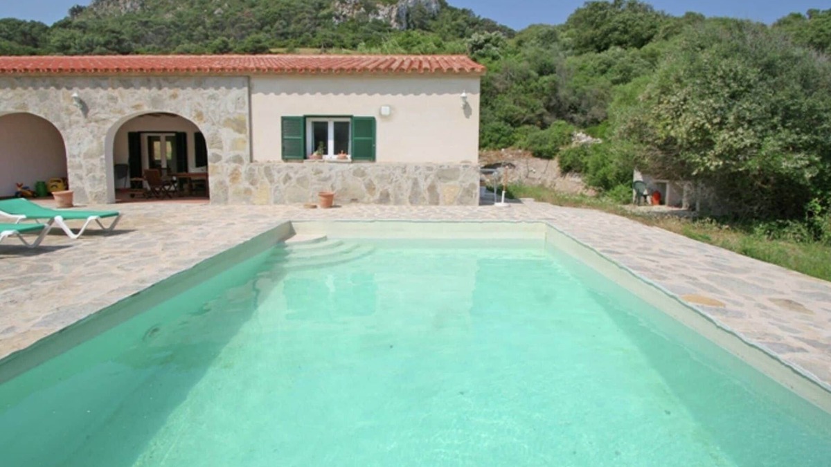 Minorca Villa | Countryside Villa with Pool