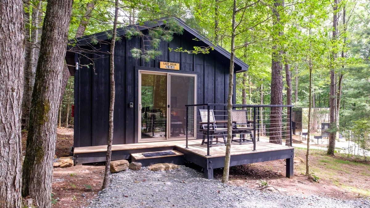 Balsam Grove Cabin | Couples’ Glamping Cabin - Lazy Bear