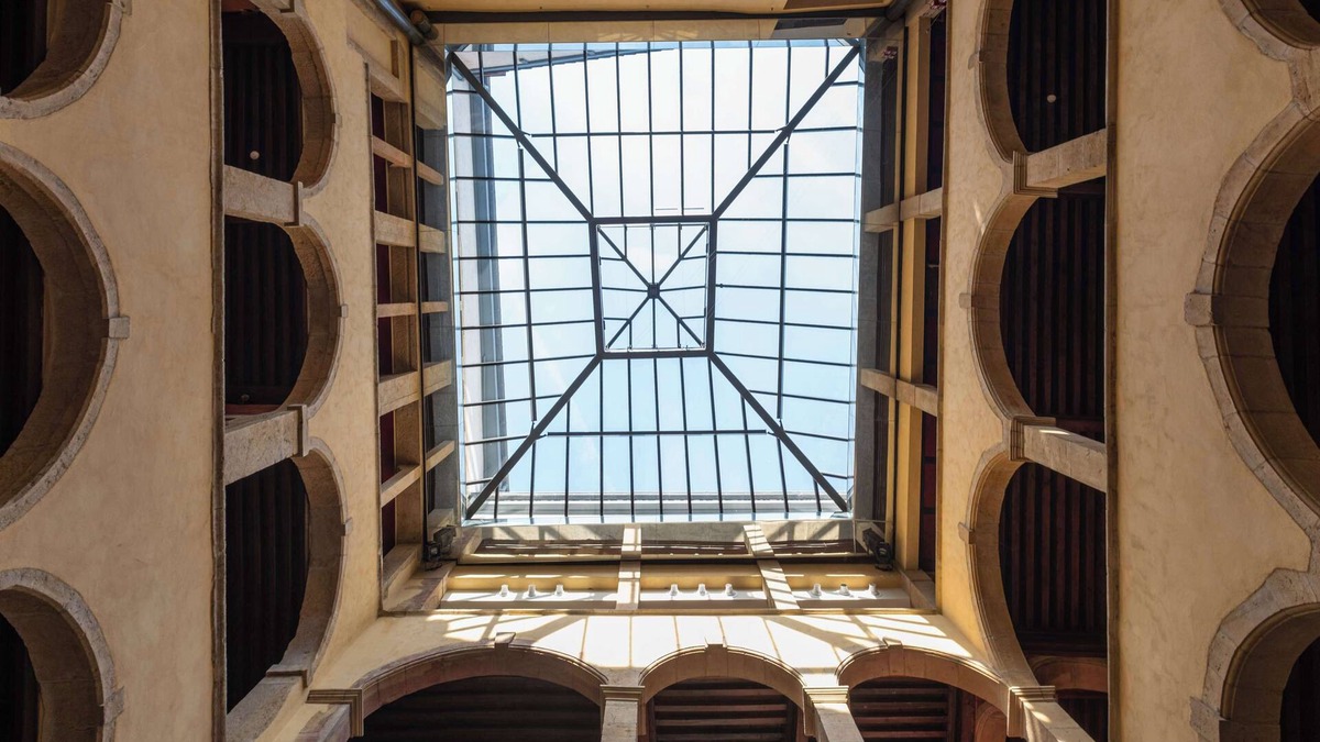 Old Lyon Hotel | Cour des Loges Lyon, A Radisson Collection Hotel
