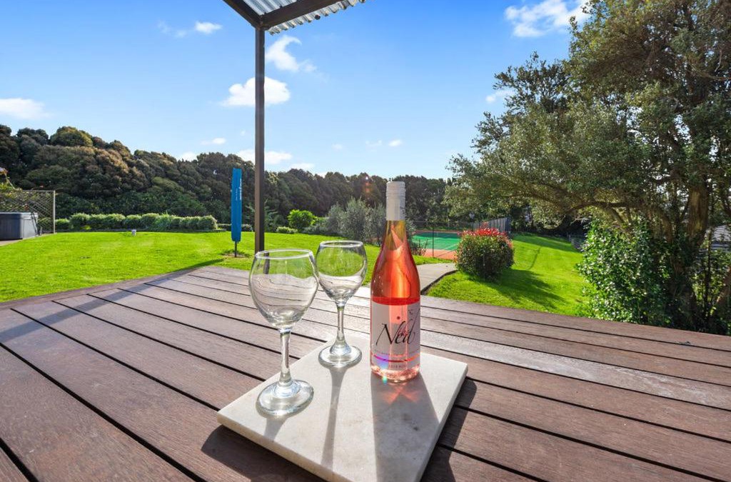 Waihi Beach House | Courtside Quarters - Waihi Beach Holiday Home