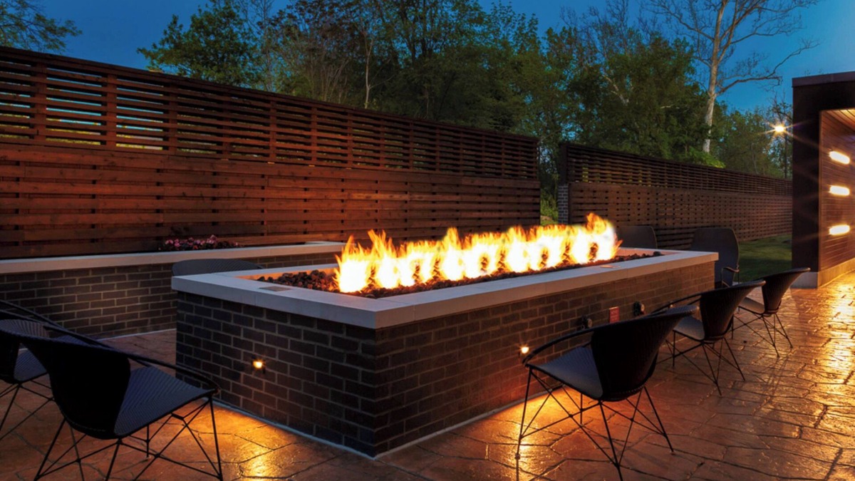Speedway Hotel | Courtyard by Marriott Indianapolis West - Speedway