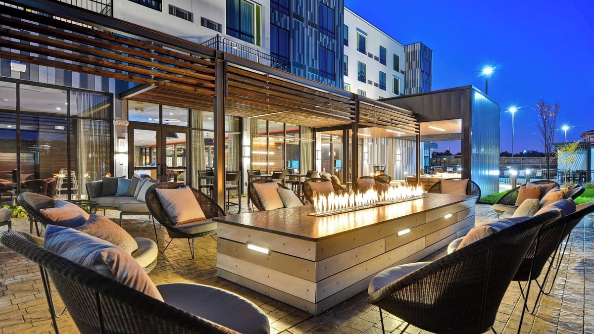 Rogers Hotel | Courtyard by Marriott Bentonville Rogers Promenade