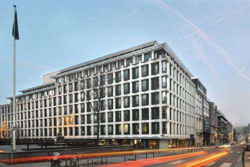 Upper Town Hotel | Courtyard by Marriott Brussels EU