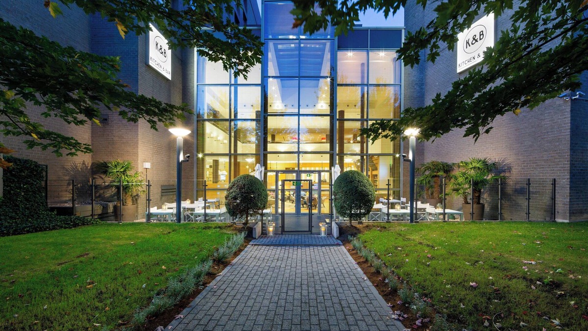 Evere Hotel | Courtyard by Marriott Brussels