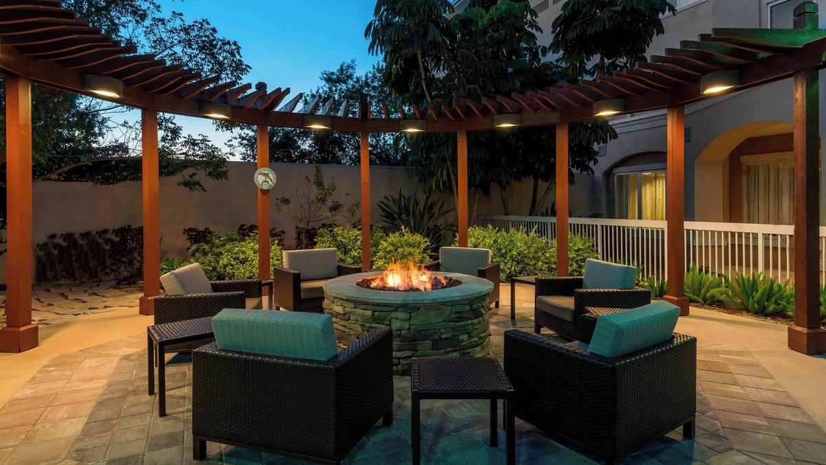 Biggar Hotel | Courtyard by Marriott Fort Myers I-75/Gulf Coast Town Center
